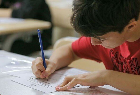 LGS matematik çalışan öğrenci